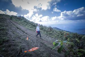 BIB: 5163
                            <button type="button" onclick="openModal(15955361)" class="btn btn-primary btn-sm float-right btn-popup" data-toggle="modal" data-target=".modal-high-quality">
                        <i class="fas fa-shopping-cart"></i> Add to Cart
                    </button>
                                            <button type="button" onclick="isThisMe(15955361, true)" class="btn btn-success btn-sm float-right btn-popup btn-isme hidden" data-toggle="tooltip" data-placement="bottom" title="นี่คือรูปของคุณใช่ไหม คลิกที่นี่เพื่อเอาเข้าอัลบั้ม">
                        <i class="fas fa-plus"></i> Add to album
                    </button>
                    <button type="button" onclick="isThisMe(15955361, false)" class="btn btn-warning btn-sm float-right btn-popup btn-isnotme hidden">
                        <i class="fas fa-ban"></i> Remove from album
                    </button>